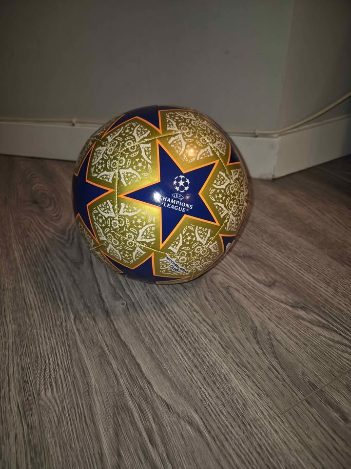 Champions League replica football - size 5 - photo 2