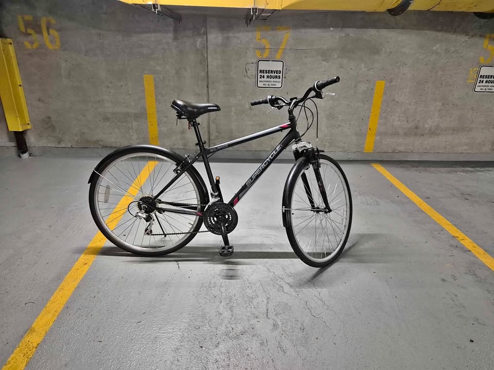 Supercycle Solaris Hybrid bike with lock