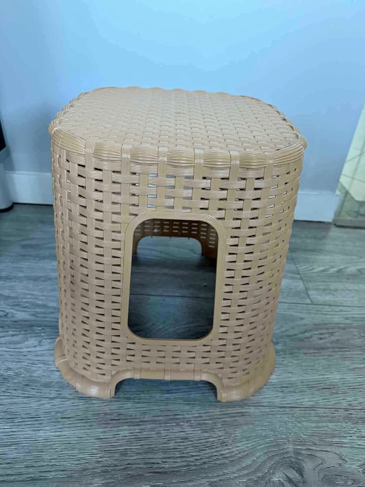 Plastic foot stool