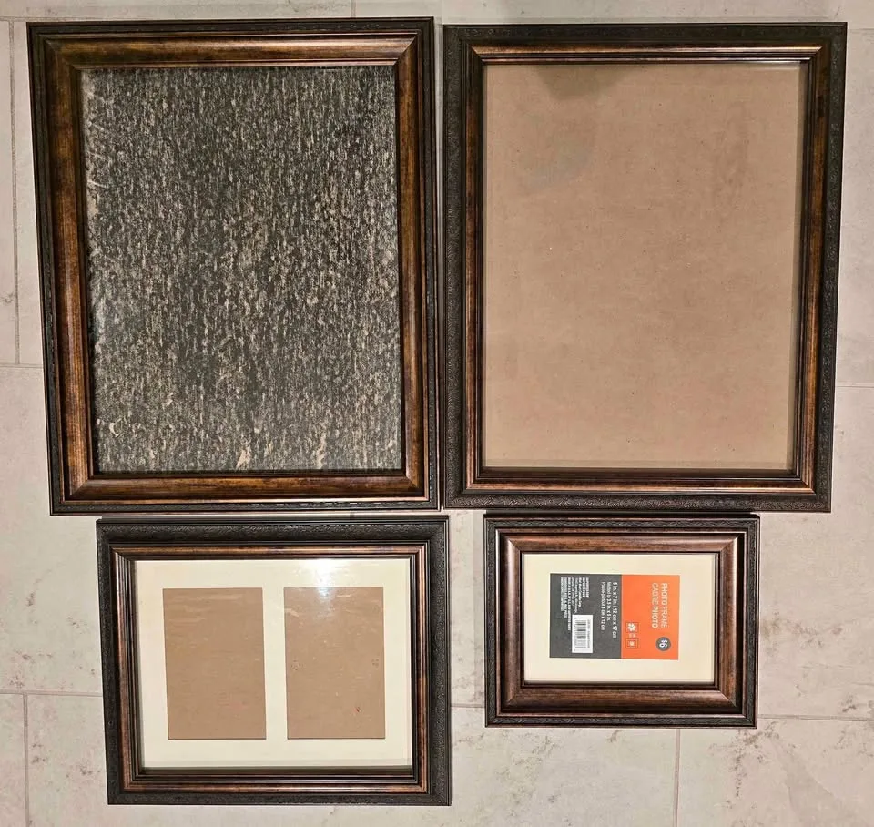 Photo frame lot thumbnail