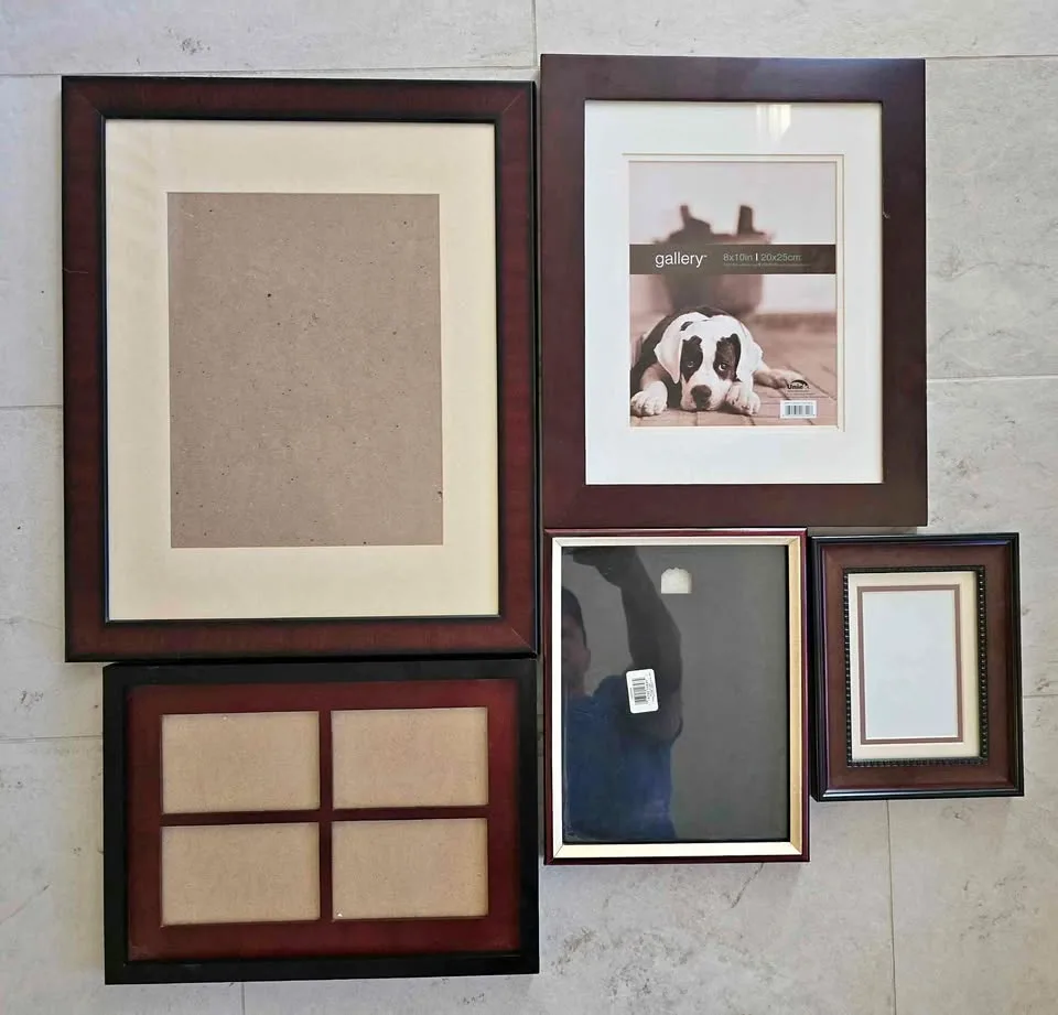 Photo frame lot thumbnail