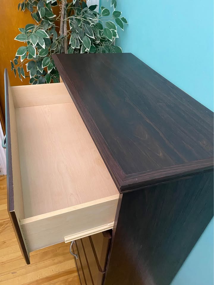 FREE DELIVERY: Espresso Dresser $220 (HRM) - photo 4