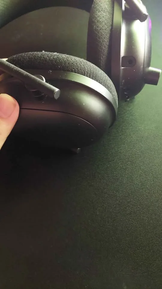 Razer Blackshark v2 pro image indicator(7)