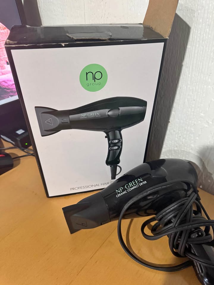 NP Hair Dryer – Like New with Diffuser & Original Box