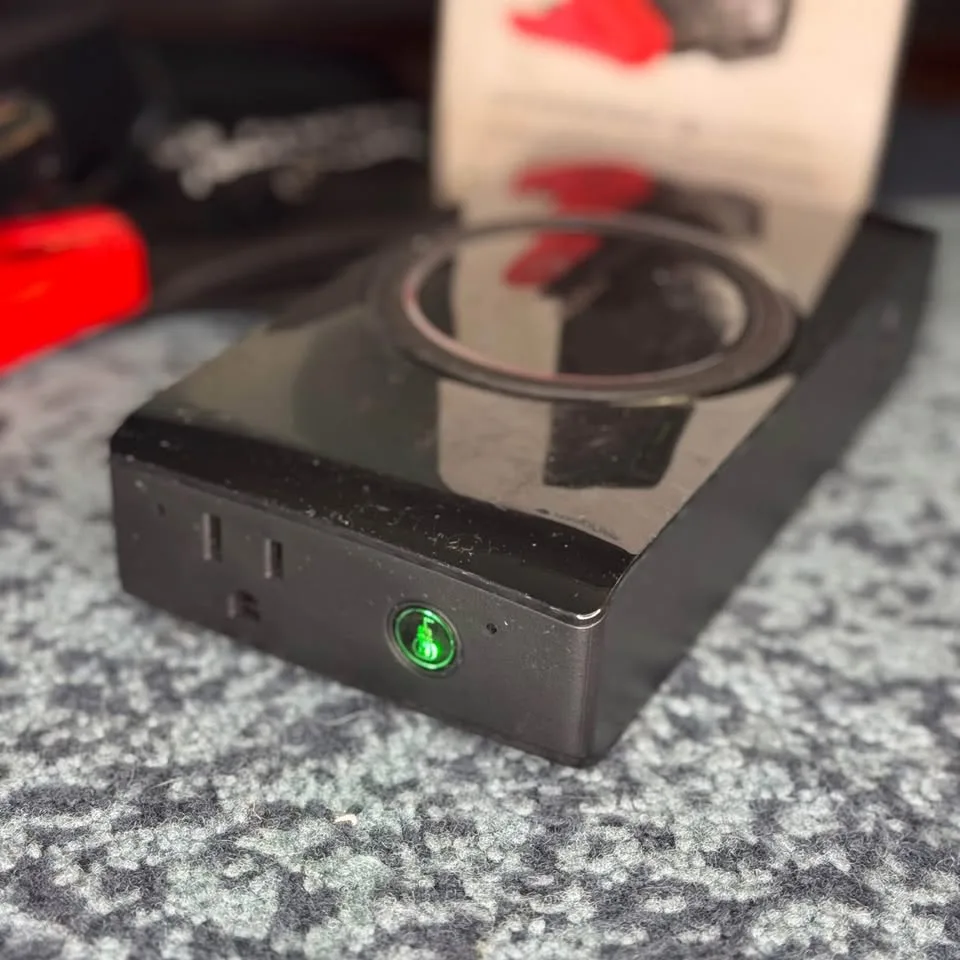 Mophie Powerstation Go Jump Starter - Used image indicator(4)