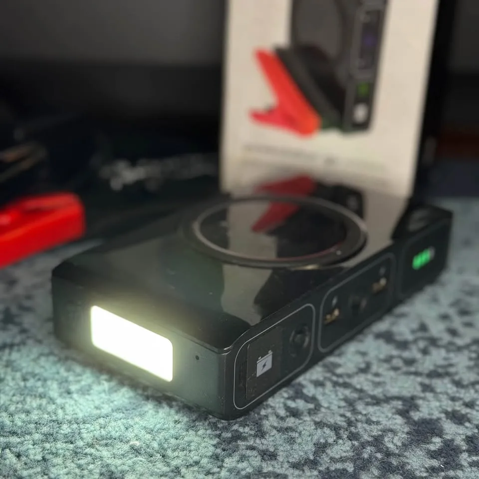 Mophie Powerstation Go Jump Starter - Used image indicator(5)