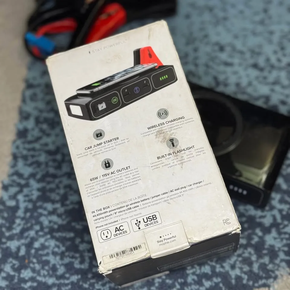 Mophie Powerstation Go Jump Starter - Used image indicator(6)