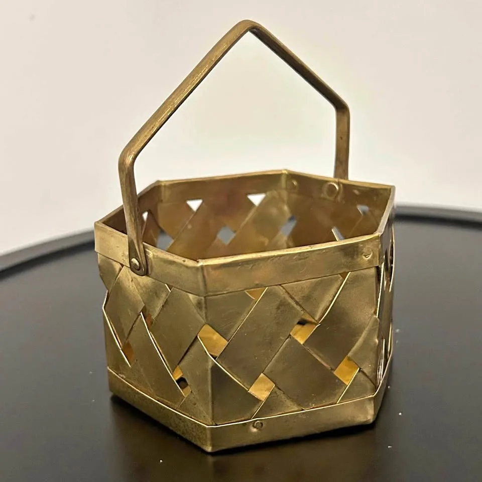 Vintage Brass Woven Basket – Hexagonal Mini Decorative Holder thumbnail