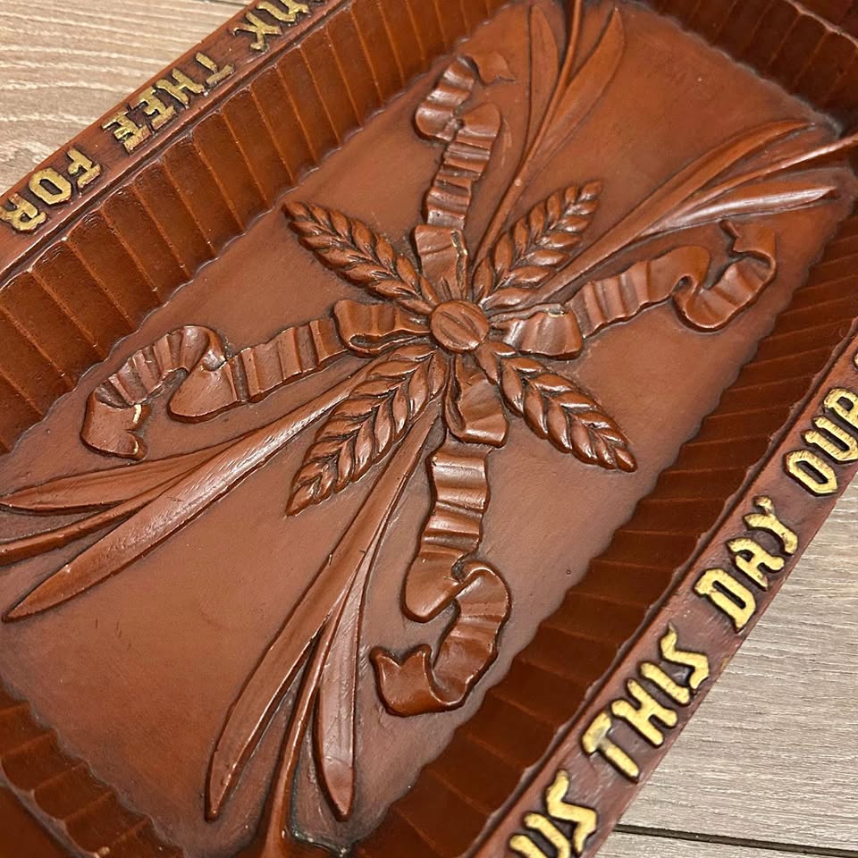 Vintage Burwood Wall Plaque – Bread Tray