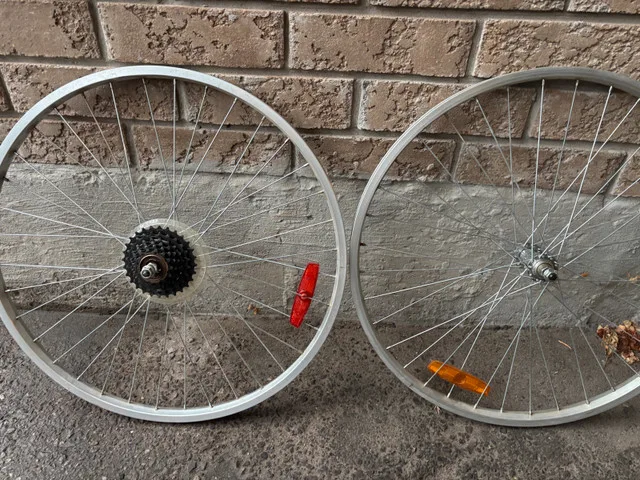 Bike wheels thumbnail