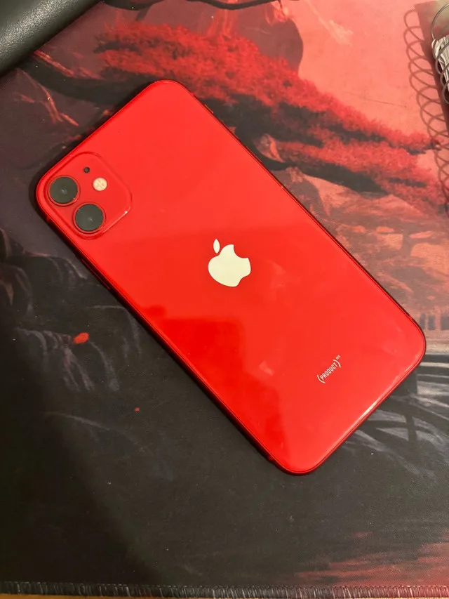iPhone 11 red thumbnail