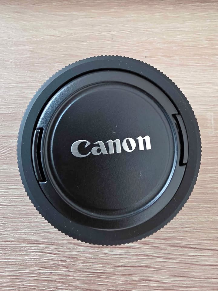 Canon Lens - Ef 40Mm F/2.8 STM