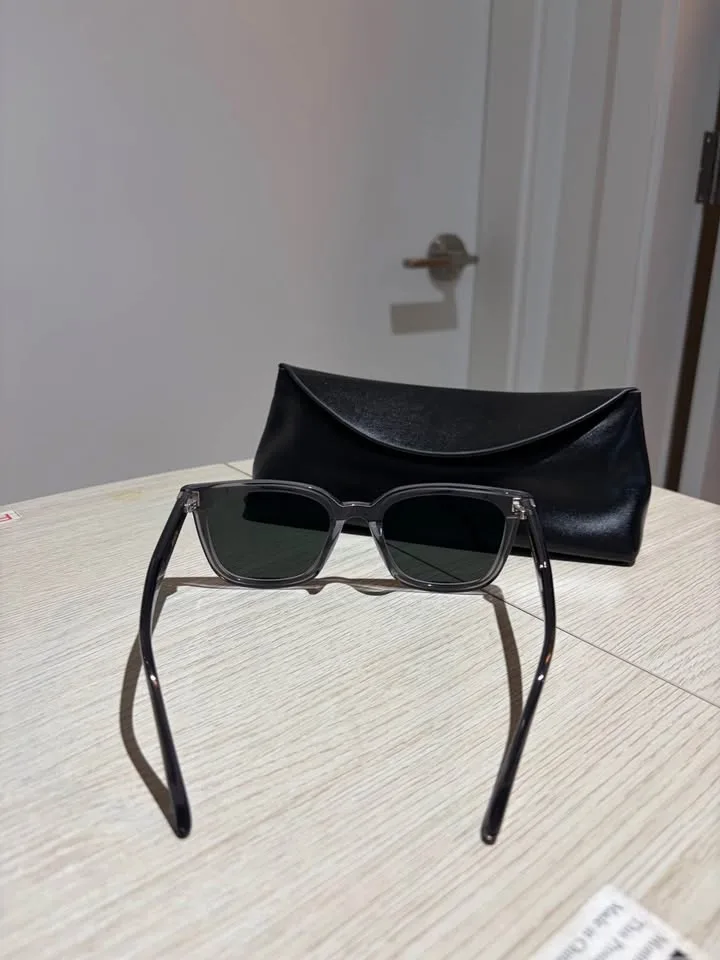 Gentle Monster BY ROW Sunglasses - Transparent Grey Frame image indicator(2)