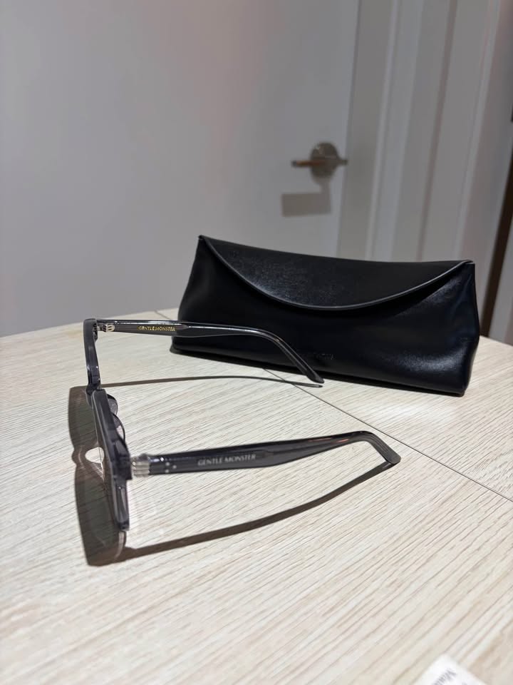 Gentle Monster BY ROW Sunglasses - Transparent Grey Frame - photo 4
