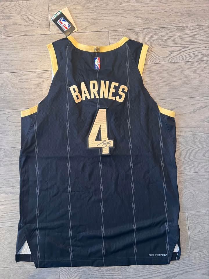 RARE Scottie Barnes Signed Raptors City Dino Jersey 48 Large - photo 2