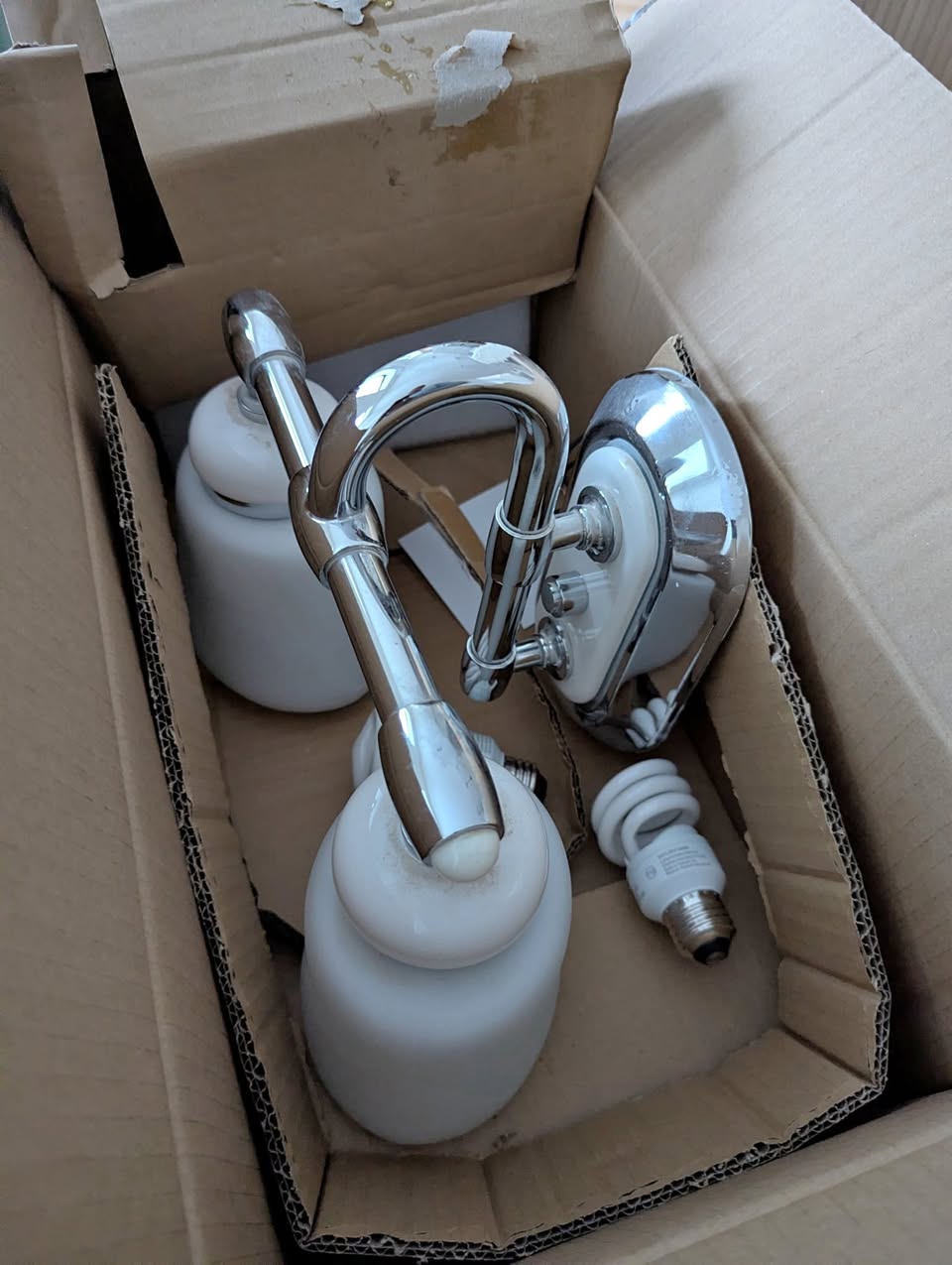 Bathroom vanity light with bulbs