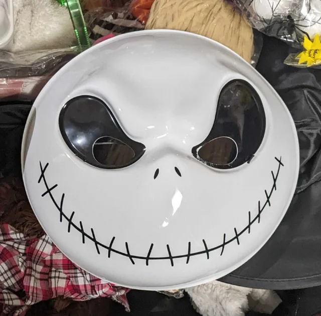 Nightmare Before Christmas Mask thumbnail