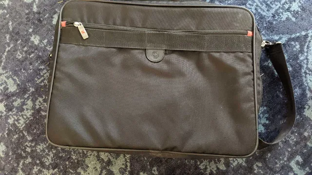 Mancini Laptop Bag image indicator(4)