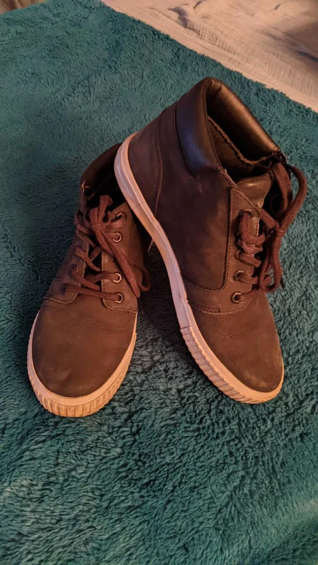 Black Timberland High Tops thumbnail