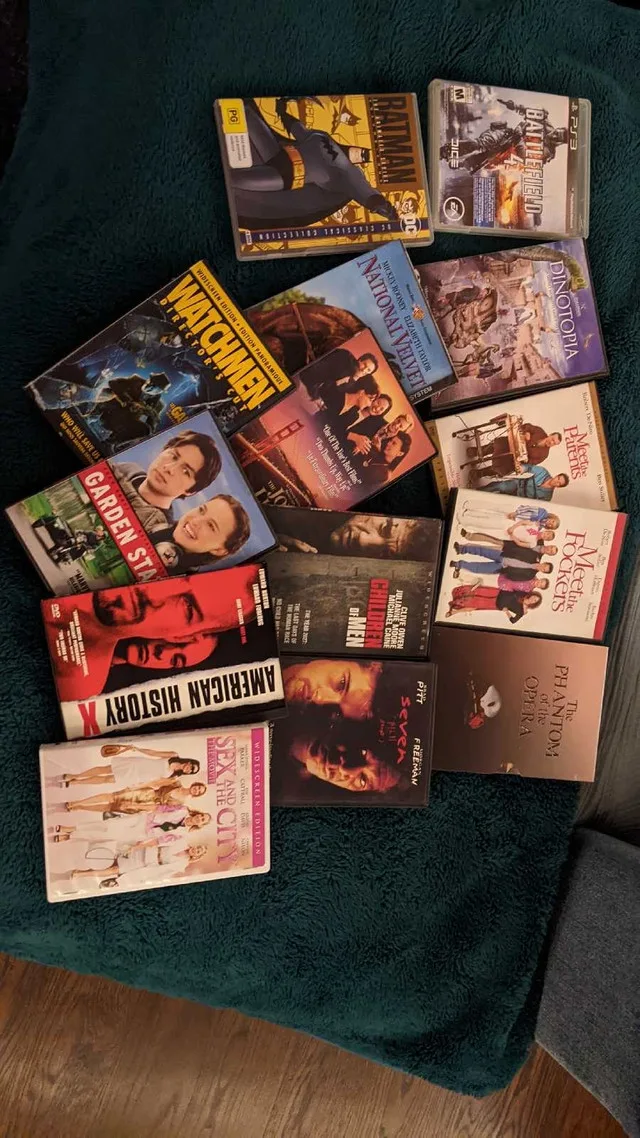 DVD Movie Collection thumbnail