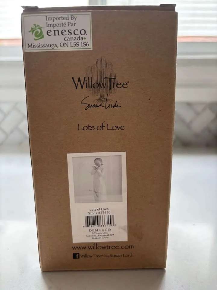 Willow Tree “Lots of love” Angel Figurine image indicator(2)