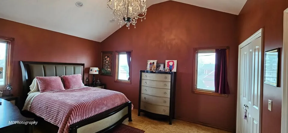 4 Beds 2 Baths House image indicator(4)