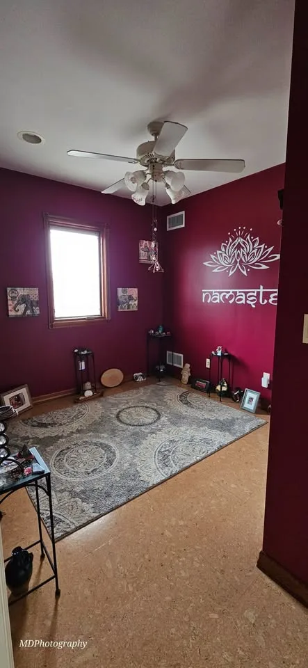 4 Beds 2 Baths House image indicator(6)