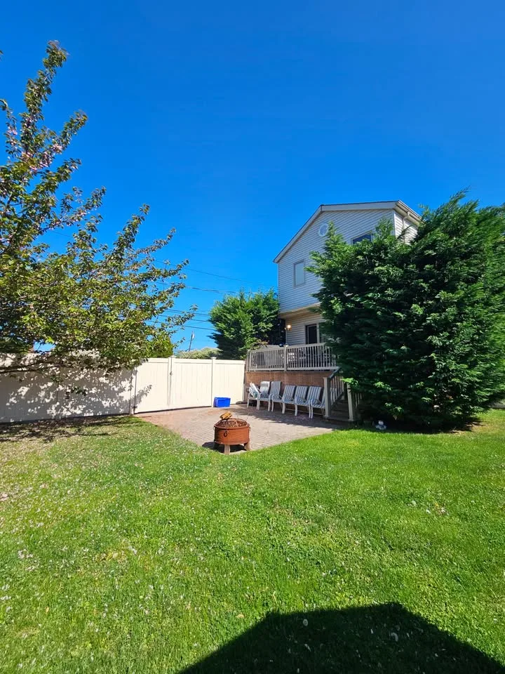 4 Beds 2 Baths House image indicator(9)