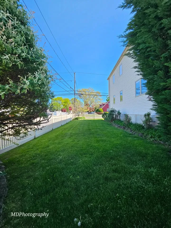 4 Beds 2 Baths House image indicator(10)