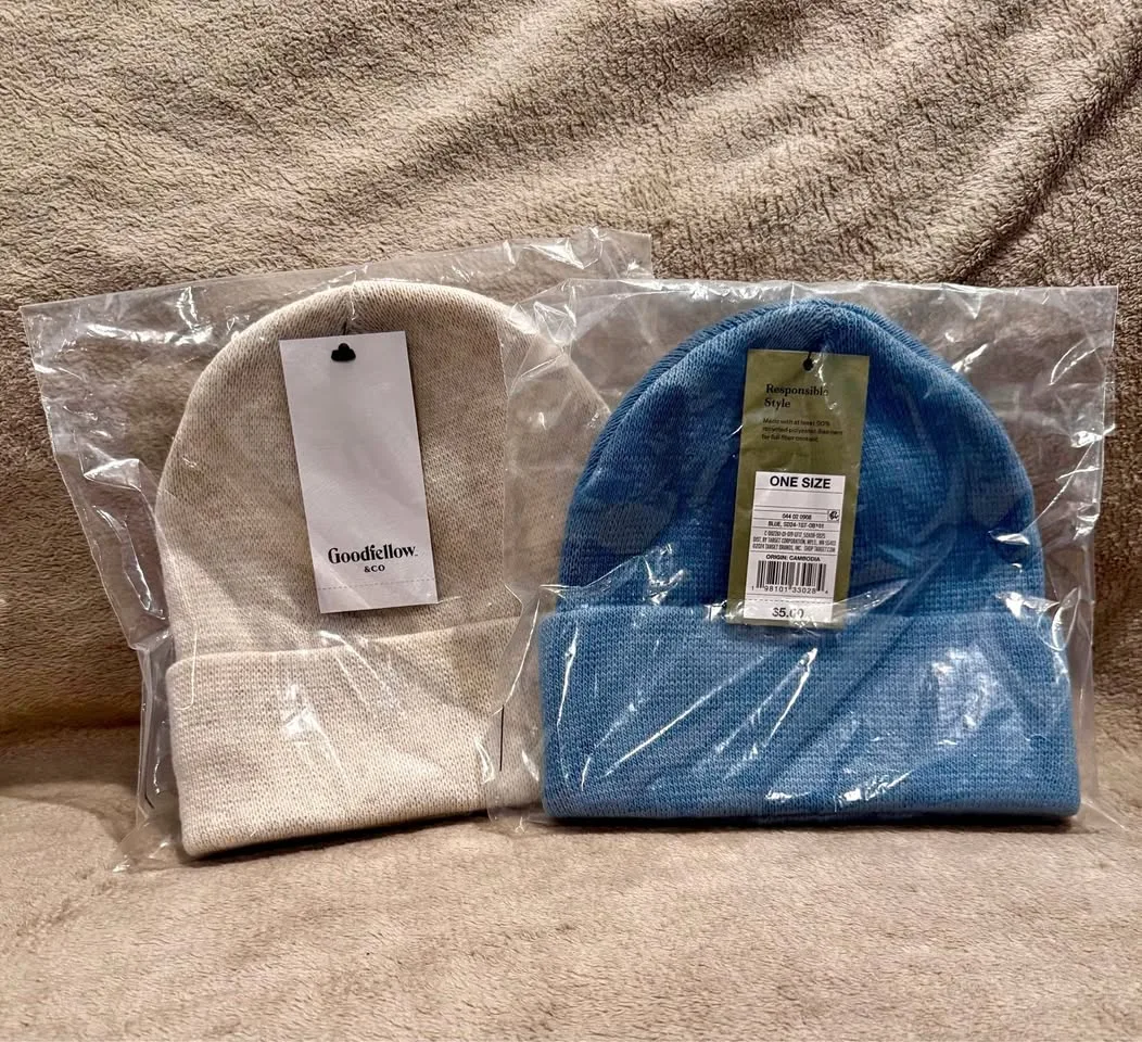 Beanie Knit Hats thumbnail