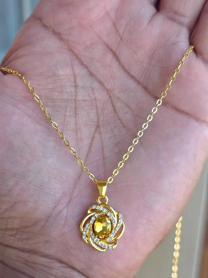 Elegant Gold Spiral Flower Pendant Necklace