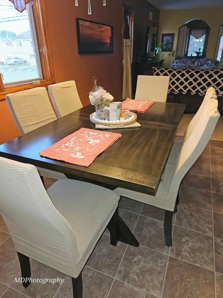 MOVING SALE Dining Table + 6 Chairs - Sept 2025 image indicator(4)