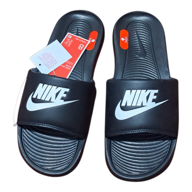 Nike Victori One Slides - Size 8