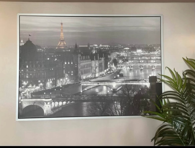 IKEA Paris Wall Art (Eiffel Tower) – Black & White - photo 2