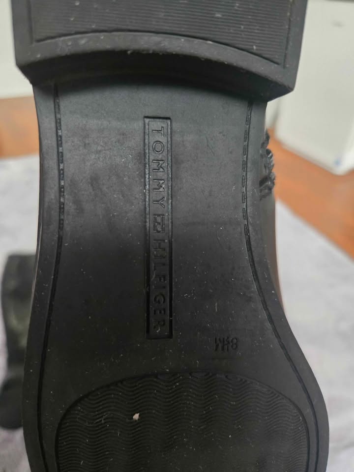 Tommy Hilfiger Tall Black Boots - photo 3