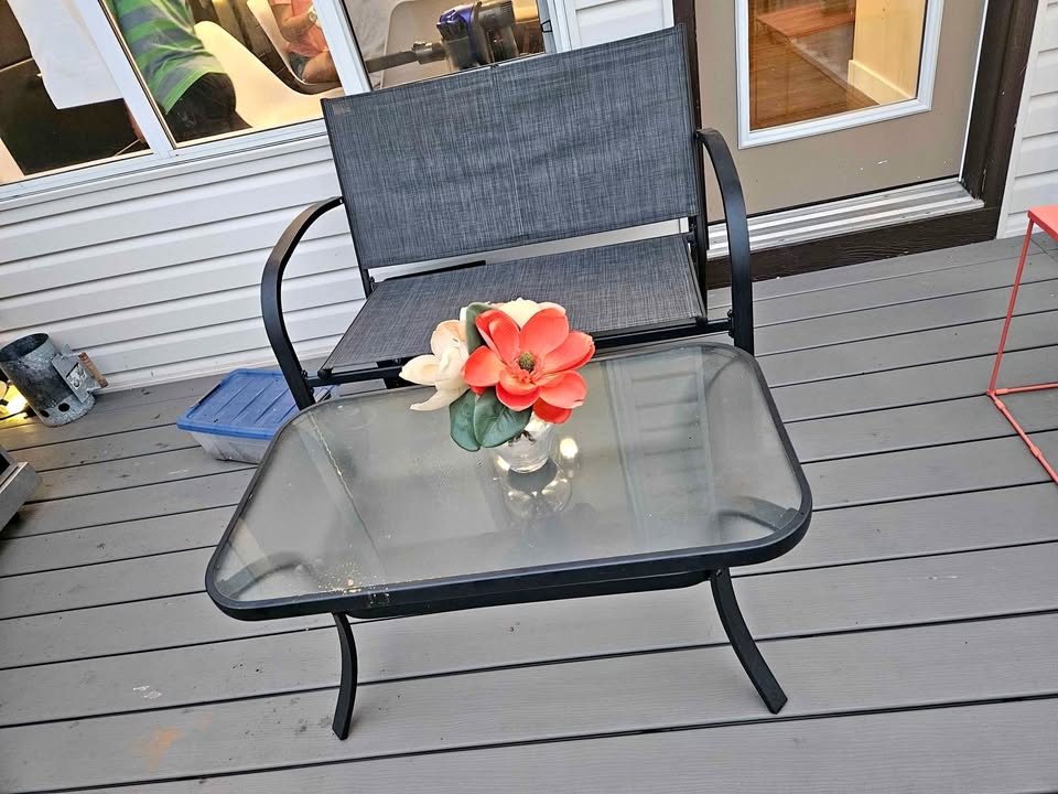 Patio Set – Chairs, Love seat & Glass Table