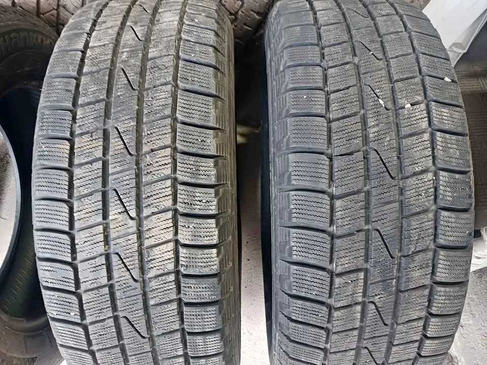 215 60 r16 TWO USED HANKOOK WINTER CAR TIRES