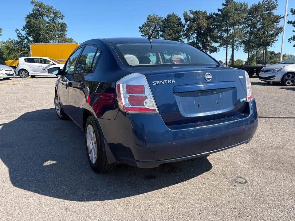 2009 Nissan Sentra image indicator(3)