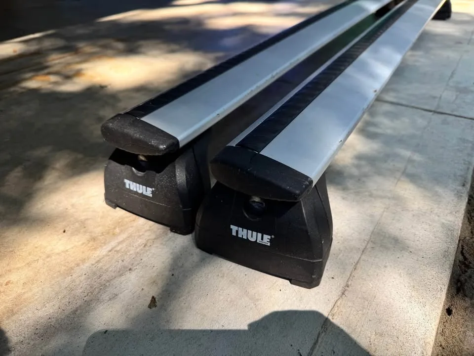 Thule Roof Rack (47" Length) image indicator(2)