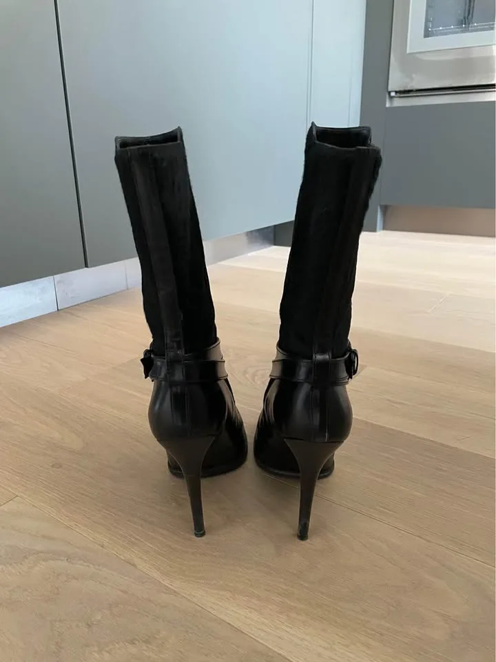 Brand new women’s Todd boots black size 40 image indicator(3)
