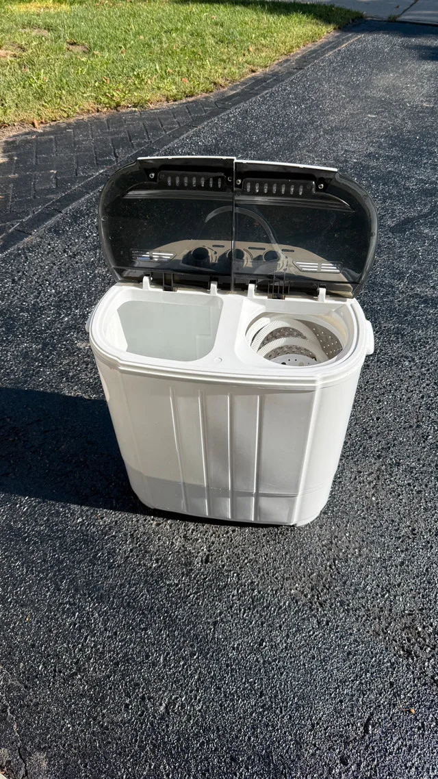 Mini Portable Washer & Spin Dryer – $200 (Excellent Condition) image indicator(6)