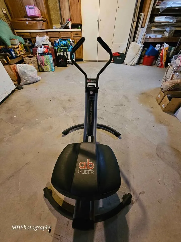 MOVING SALE Pro-Form Ab Glider image indicator(4)