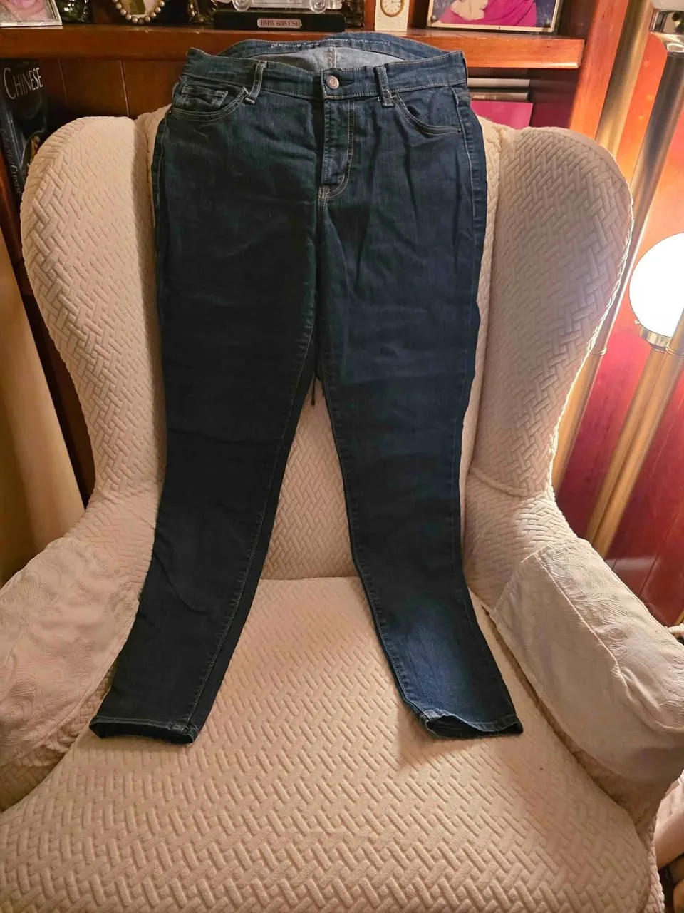 Old Navy Skinny Jeans thumbnail