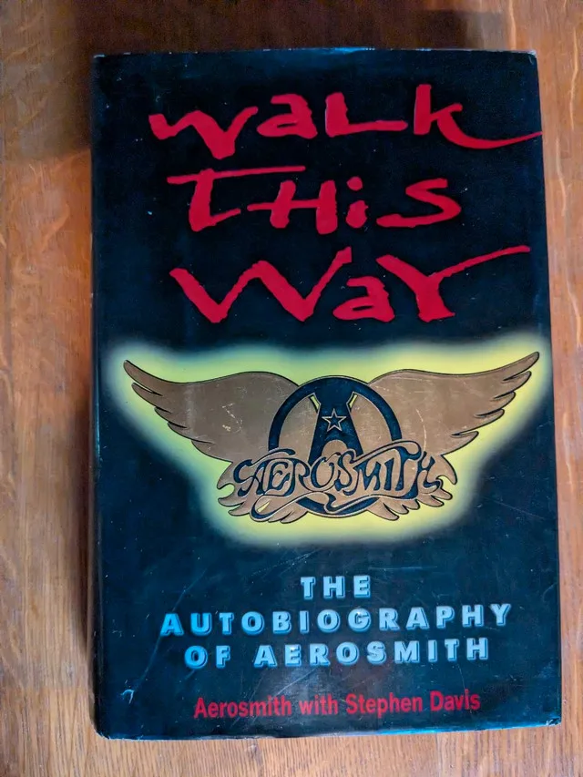 Music Bio Books image indicator(5)