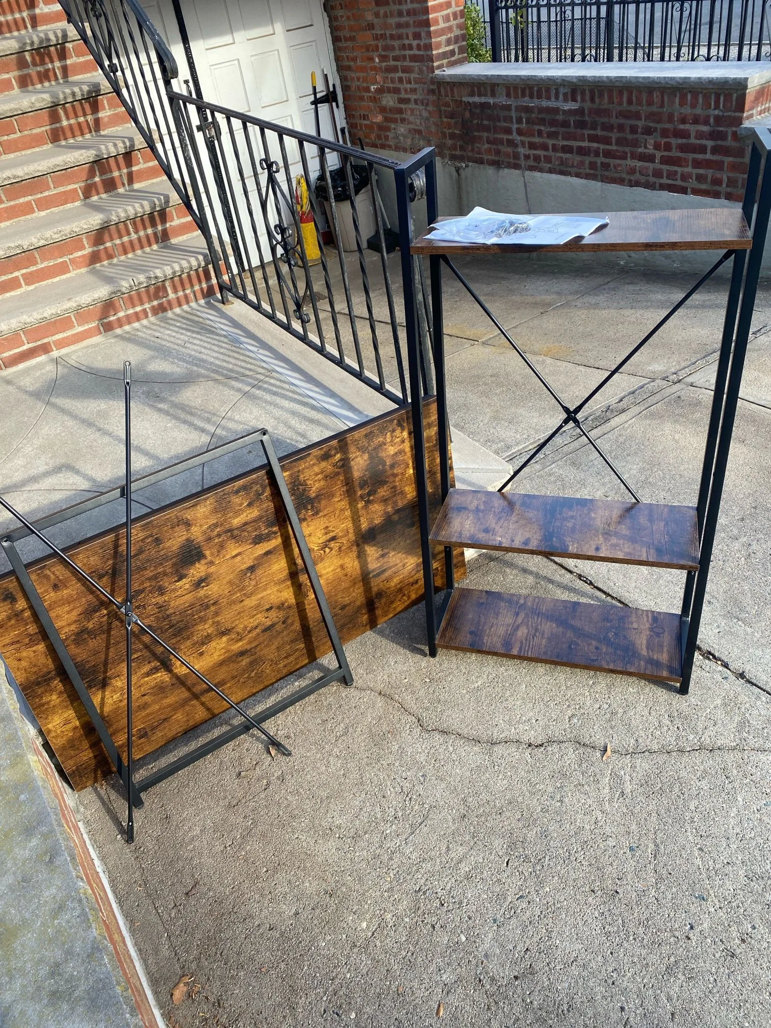 Computer Desk With 4-tier Shelves image indicator(4)