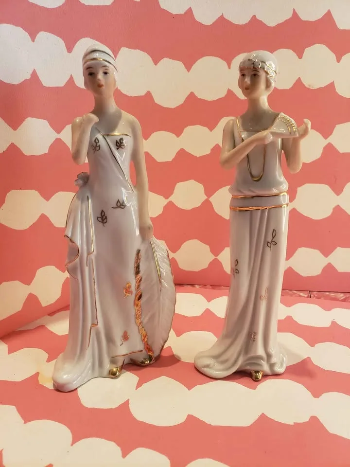 Art Deco Flapper Figurines image indicator(2)