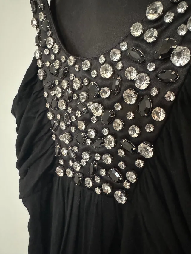 Le Chateau Top Black Top image indicator(4)