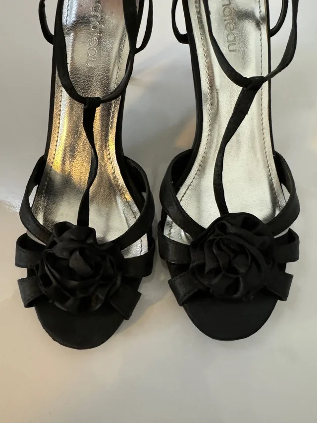 Le Chateau Strap Pump Heels