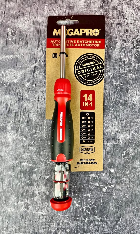 Megapro Ratcheting Screwdriver Set - Brand NEW