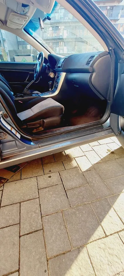 2005 Subaru outback 2.5i awd image indicator(4)